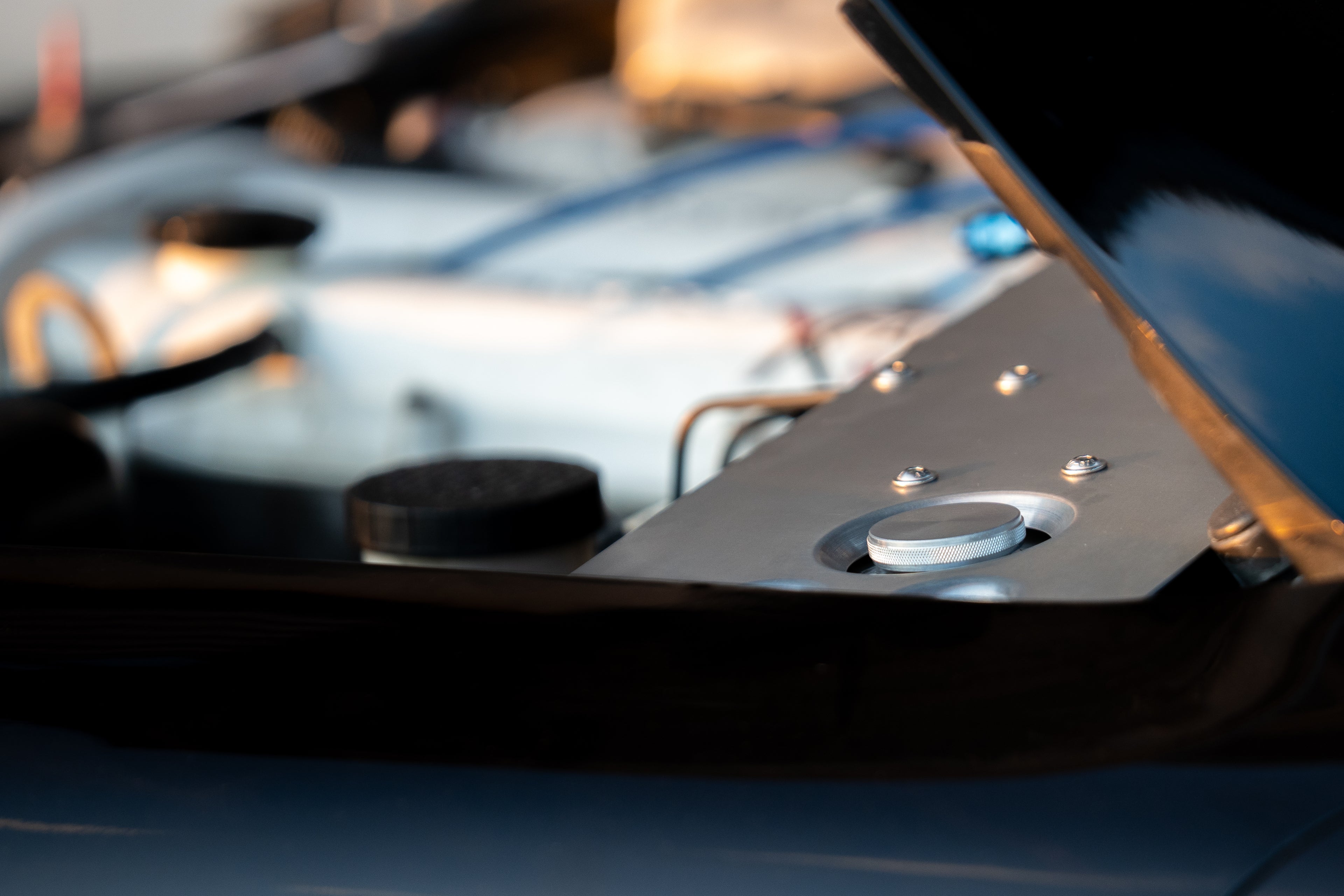 Large Windshield Fluid Tank (NA/NB Miata)